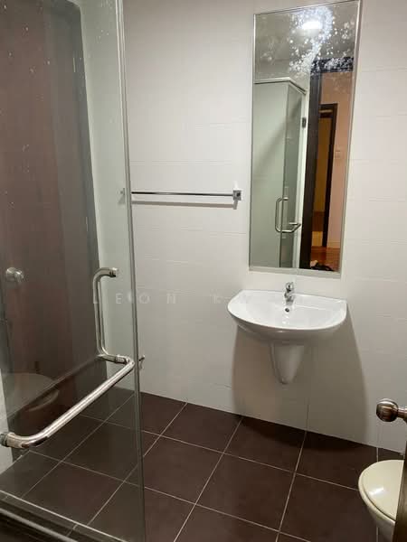 Kondominium untuk Disewa di Puteri Palma Condominiums - Leon Kwan - Bathroom - PropertyGuru.com.my