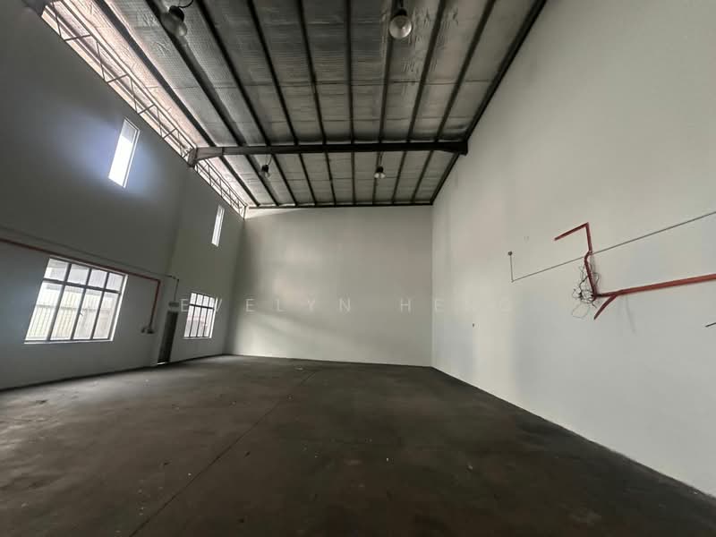 Cluster Factory for Sale in Taman Perindustrian Tropika (Ulu Tiram) - Evelyn Heng - Interior - PropertyGuru.com.my