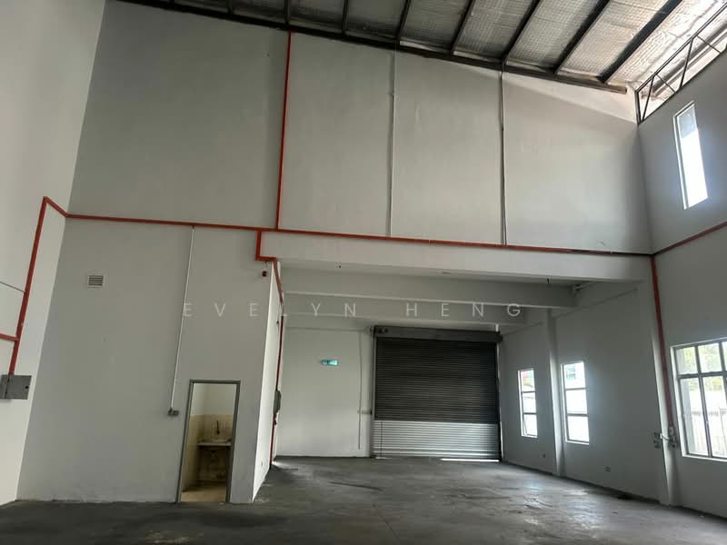 Cluster Factory for Sale in Taman Perindustrian Tropika (Ulu Tiram) - Evelyn Heng - Interior - PropertyGuru.com.my