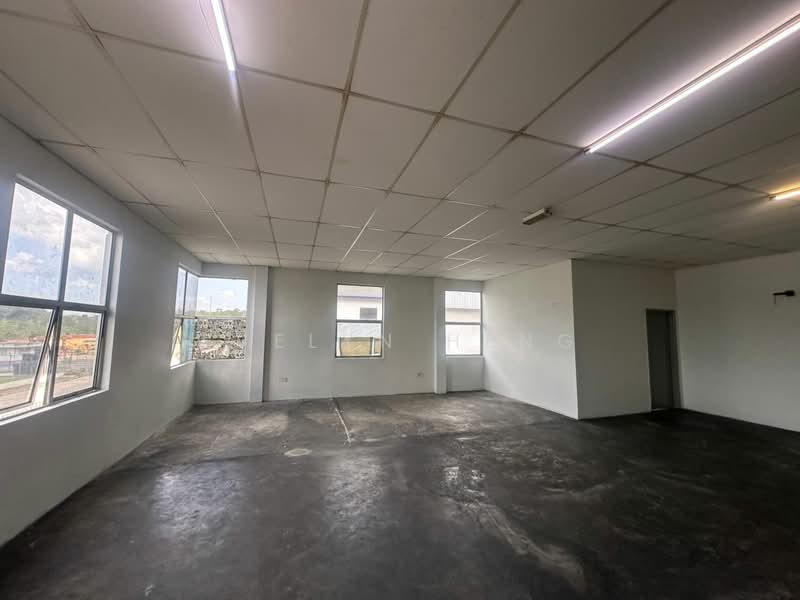 Cluster Factory for Sale in Taman Perindustrian Tropika (Ulu Tiram) - Evelyn Heng - Interior - PropertyGuru.com.my