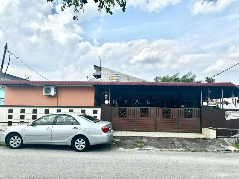 Ipoh menglembu falim tMN wang fully furnished single sty corner house for rent untuk Untuk Disewa - RM 1,700 /bulan, Mac 2026 - Exterior - PropertyGuru.com.my