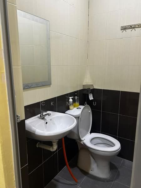 Ipoh menglembu falim tMN wang fully furnished single sty corner house for rent untuk Untuk Disewa - RM 1,700 /bulan, Mac 2026 - Bathroom - PropertyGuru.com.my