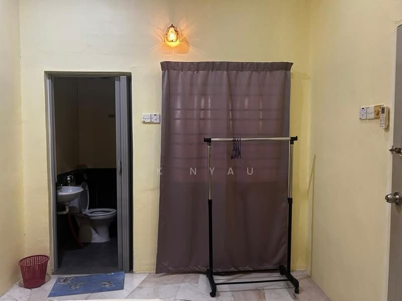 Ipoh menglembu falim tMN wang fully furnished single sty corner house for rent untuk Untuk Disewa - RM 1,700 /bulan, Mac 2026 - Bathroom - PropertyGuru.com.my