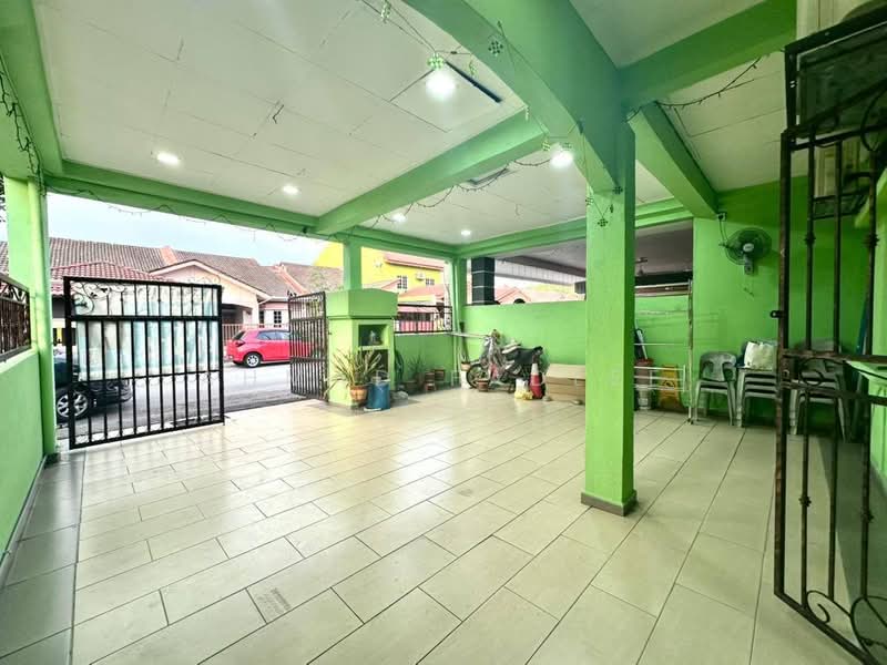 For Sale - Bandar Tun Hussein Onn