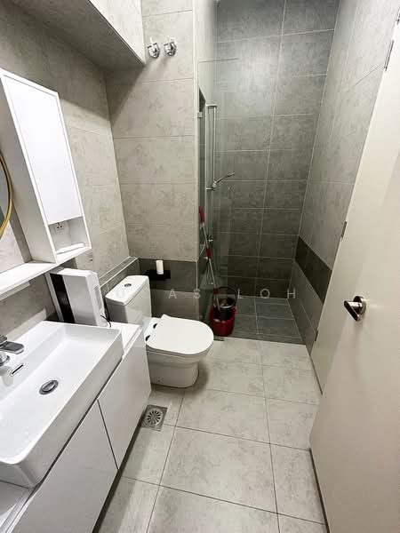 Hampton Residences untuk Untuk Dijual - RM 1,040,000, Apr 2026 - Bathroom - PropertyGuru.com.my