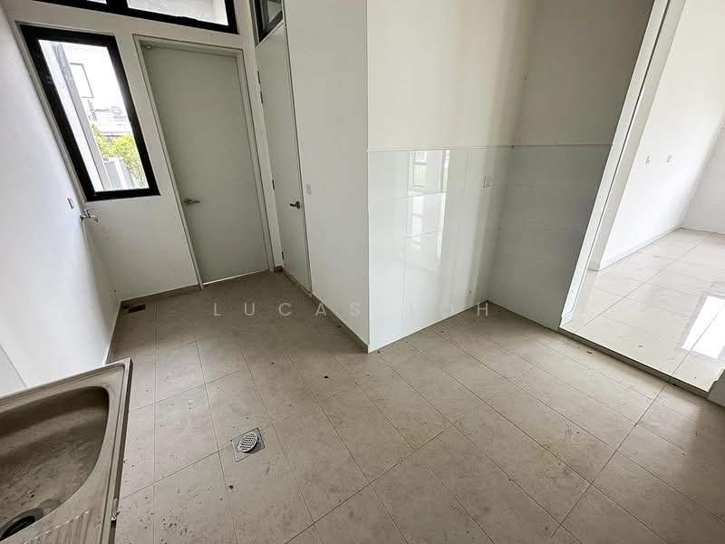 Semi-Detached House for Sale in Sungai Buloh (Selangor) - Lucas Loh - Interior - PropertyGuru.com.my