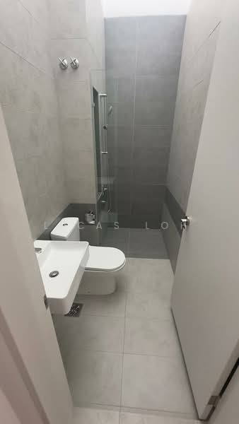 2-storey Terraced House for Sale in Sungai Buloh (Selangor) - Lucas Loh - Bathroom - PropertyGuru.com.my