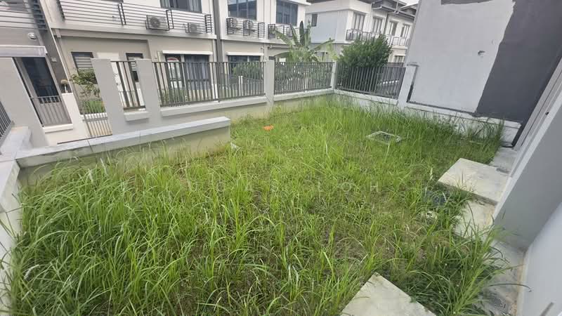 2-storey Terraced House for Sale in Sungai Buloh (Selangor) - Lucas Loh - Exterior - PropertyGuru.com.my
