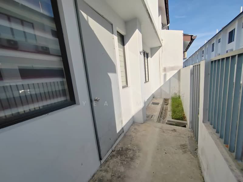 Terraced House for Sale in Rawang (Selangor) - Yean Ma - Exterior - PropertyGuru.com.my
