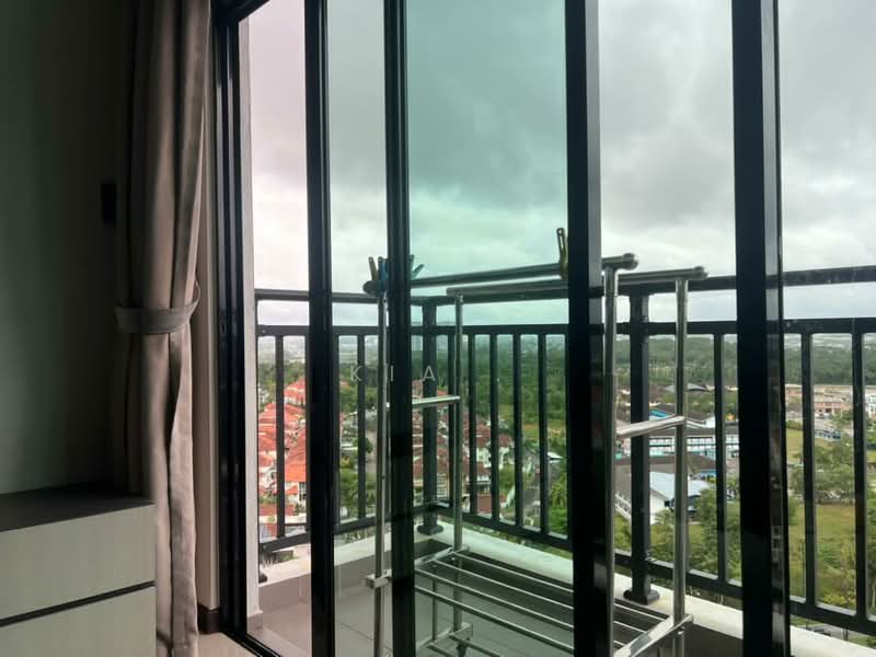 Service Residence for Sale at Molek Regency - Kia . - PropertyGuru.com.my