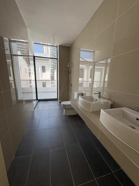 Empire Residence untuk Untuk Dijual - RM 1,800,000, Mac 2026 - Bathroom - PropertyGuru.com.my