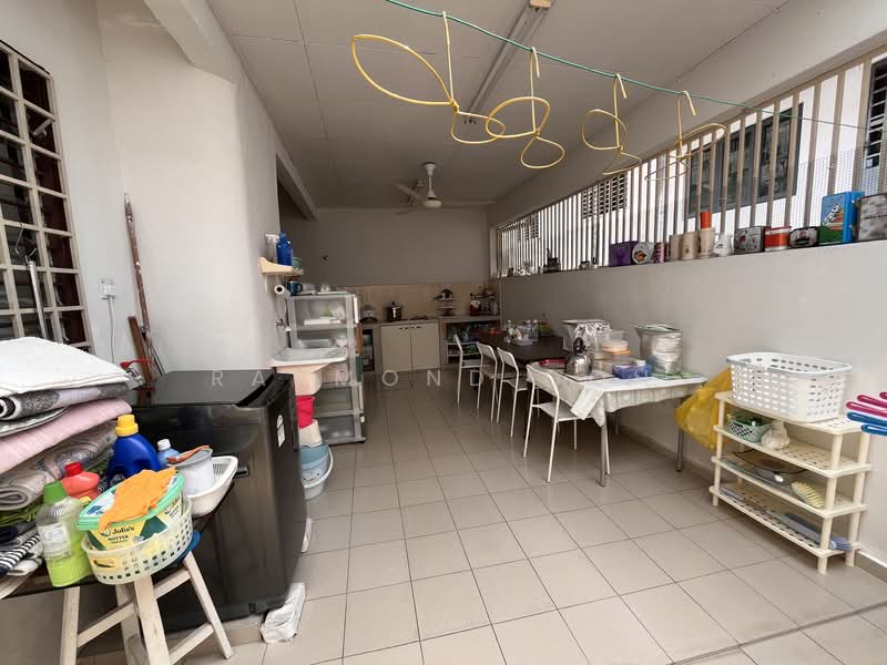 Taman Segar untuk Untuk Dijual - RM 930,000, Apr 2026 - Kitchen - PropertyGuru.com.my
