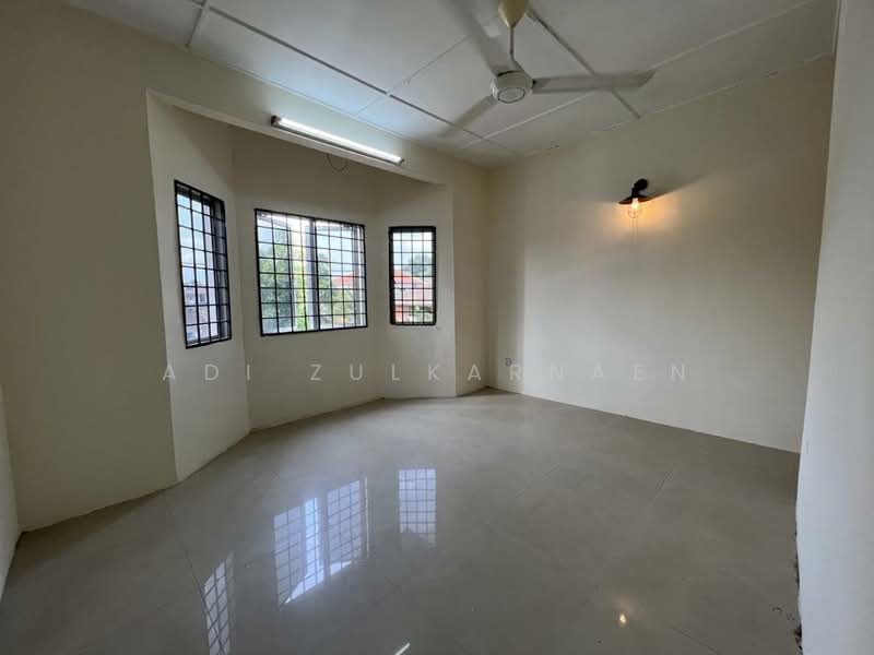 Untuk Dijual - Seksyen 7