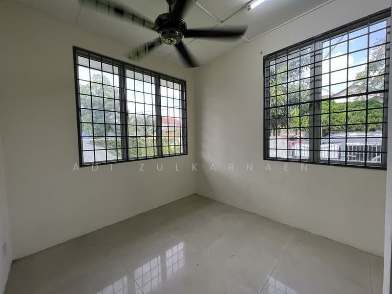 Untuk Dijual - Seksyen 7
