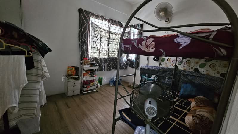 Kemuning Aman untuk Untuk Dijual - RM 240,000, Mac 2026 - Bedroom - PropertyGuru.com.my
