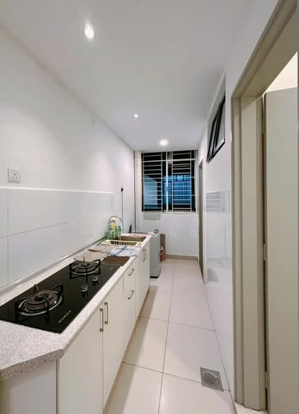 Service Residence for Sale at You Vista @ You City - Lee Theng Cheong - Kitchen - PropertyGuru.com.my