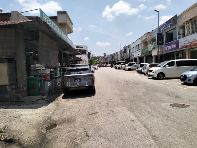 Shop for Rent in Bandar Puteri Puchong (Puchong) - Ronald Khoo - Exterior - PropertyGuru.com.my