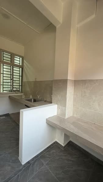 1.5-storey Terraced House for Sale at Flat Taman Pelangi Indah - Ray Tung - Kitchen - PropertyGuru.com.my