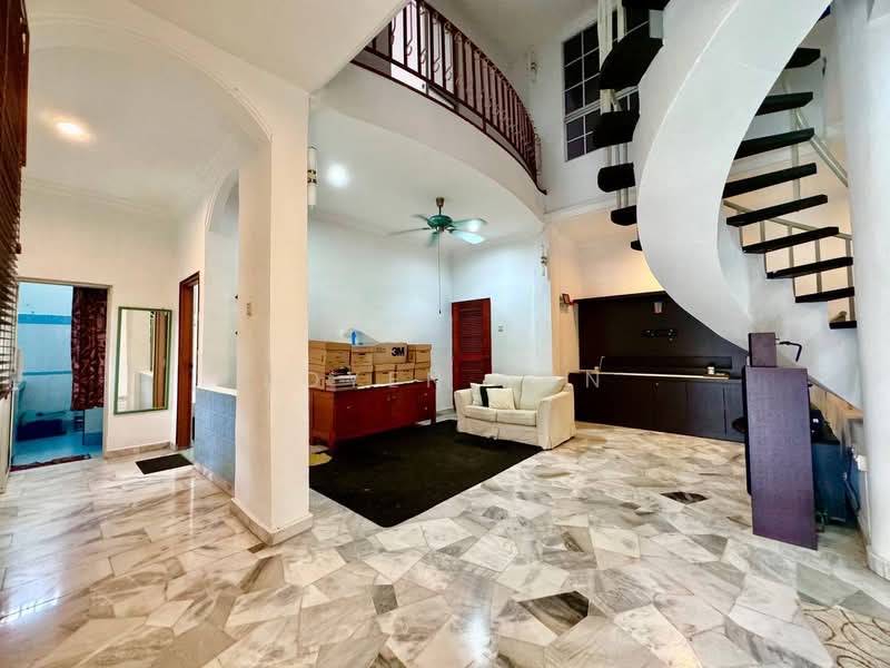 3-storey Terraced House for Sale in Kampung Seri Jaya (Tampoi) - Joyen Pun - PropertyGuru.com.my