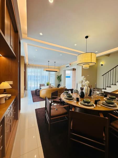 Terraced House for Sale in Mutiara Rini (Skudai) - Bro Sham - Living Room - PropertyGuru.com.my