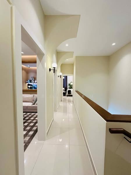 Terraced House for Sale in Mutiara Rini (Skudai) - Bro Sham - Corridor - PropertyGuru.com.my