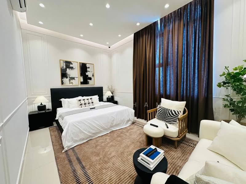 Terraced House for Sale in Mutiara Rini (Skudai) - Bro Sham - Bedroom - PropertyGuru.com.my