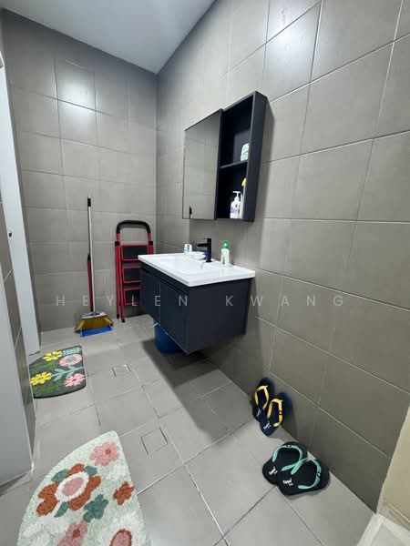 Office for Rent in Bandar Tropicana Aman (Telok Panglima Garang) - Heylen Kwang - Bathroom - PropertyGuru.com.my