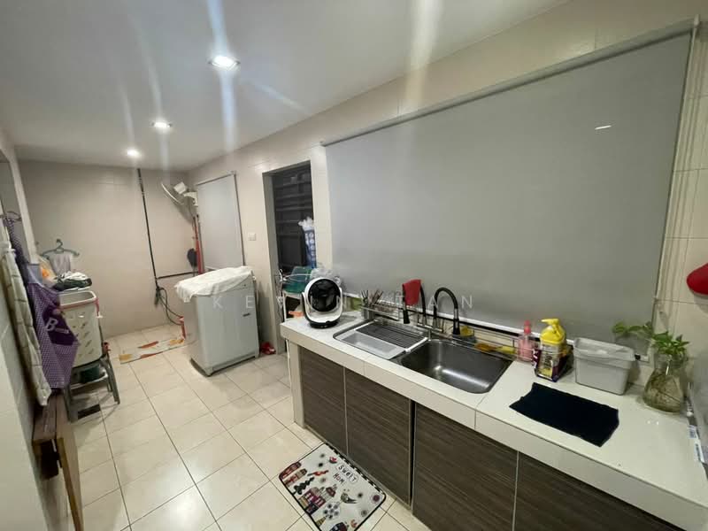 2-storey Terraced House for Sale in Lakeside Residences (Puchong) - Kevin Tan - Kitchen - PropertyGuru.com.my
