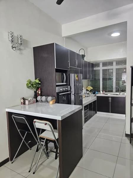 Ipoh Jln Kl Kangsar gunung lang fully furnished 2 storey house for rent untuk Untuk Disewa - RM 2,000 /bulan, Mac 2026 - Kitchen - PropertyGuru.com.my