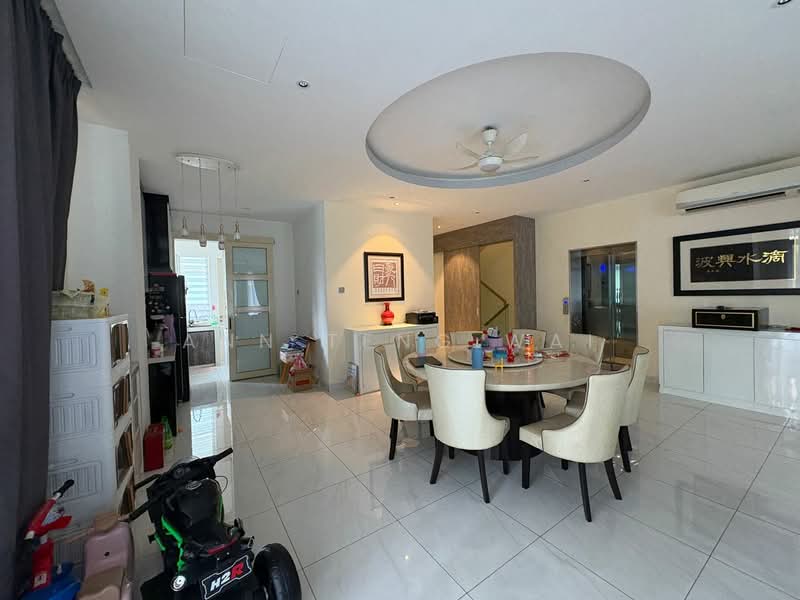 Vila Berkembar untuk Dijual di Bandar Puteri Puchong (Puchong) - Wai Ann Teng - Dining Room - PropertyGuru.com.my