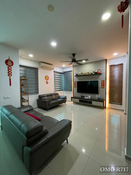 Rumah Berkembar untuk Dijual di Shah Alam (Selangor) - Cassey Lim - Living Room - PropertyGuru.com.my
