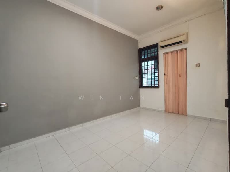 2-storey Terraced House for Sale in Taman Universiti (Skudai) - Win Tan - PropertyGuru.com.my