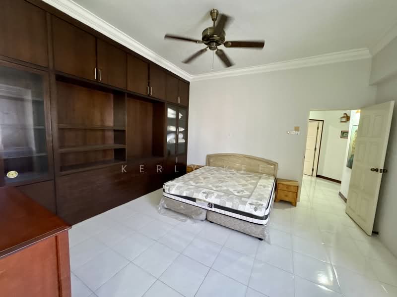 Condominium for Sale at Sri Pangkor Condominium - Kerly Kee - Bedroom - PropertyGuru.com.my