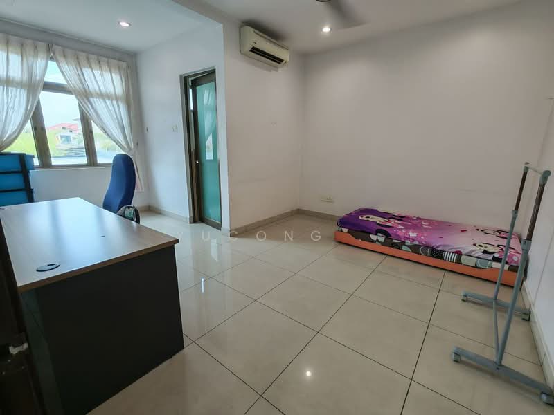 Sutera Utama Suteras Utamas untuk Untuk Dijual - RM 1,800,000, Mac 2026 - Study - PropertyGuru.com.my