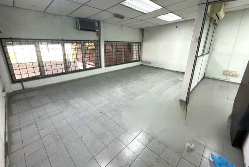 Semi-D Factory for Sale in Taman Daya (Johor Bahru) - CS Tan - Interior - PropertyGuru.com.my