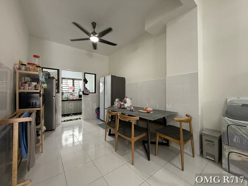 Rumah Teres 2 Tingkat untuk Dijual di Shah Alam (Selangor) - Cassey Lim - Kitchen - PropertyGuru.com.my