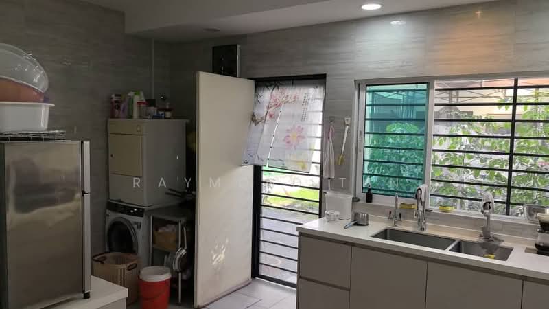 Tropicana Indah Resort Homes, kota damansara for sale 2try house untuk Untuk Dijual - RM 1,480,000, Mac 2026 - Kitchen - PropertyGuru.com.my