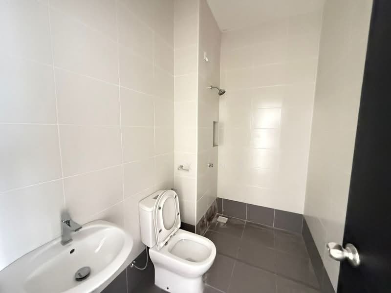 Cluster House for Sale in Iskandar Puteri (Nusajaya) (Johor) - Alex Ng - Bathroom - PropertyGuru.com.my