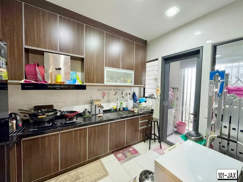 Bungalow for Sale in Setia Alam (Selangor) - Cassey Lim - Kitchen - PropertyGuru.com.my