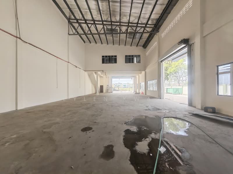 Factory for Rent in Kampung Bukit Kemuning (Shah Alam) - Heylen Kwang - Interior - PropertyGuru.com.my