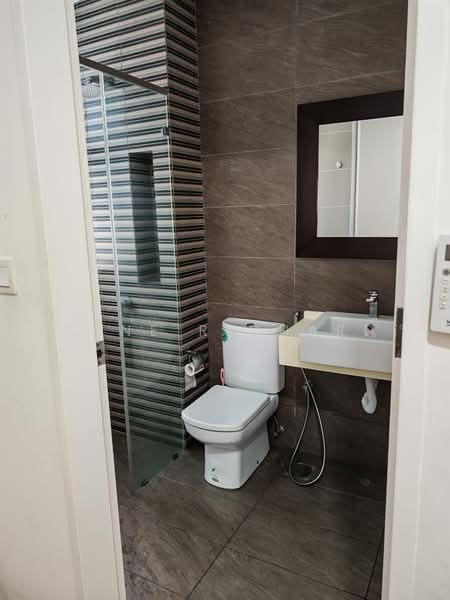 Condominium for Rent at Sky Condominium (Skyz Residence) - Anne Richard - Bathroom - PropertyGuru.com.my