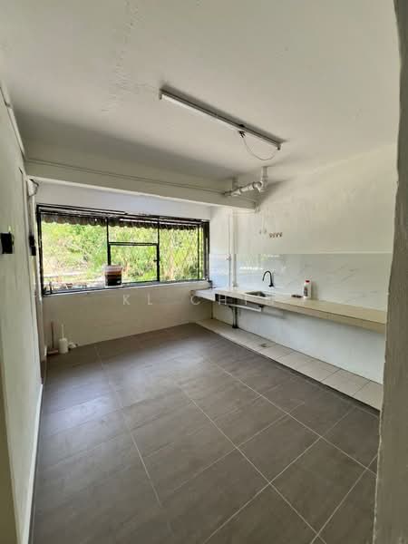 Flat for Rent at Apartment Dahlia B - KL Chin - Kitchen - PropertyGuru.com.my