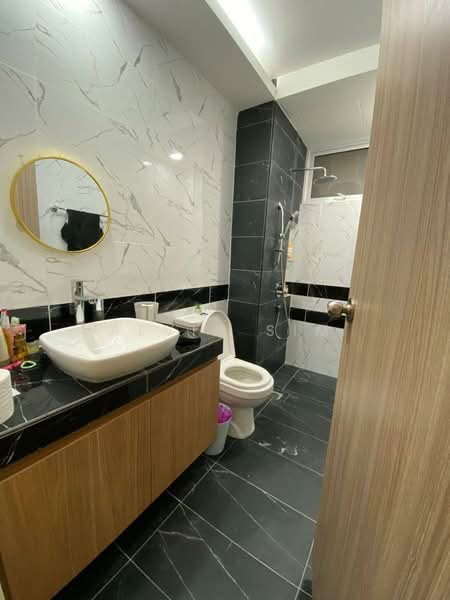 Kondominium untuk Disewa di QuayWest Residence - Alvin Sim - Bathroom - PropertyGuru.com.my