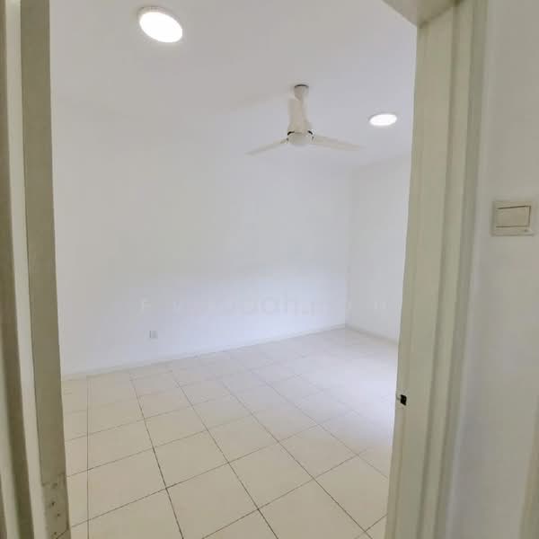 Townhouse for Sale in Bandar Bukit Puchong 2 (Puchong) - Evan Goh - Interior - PropertyGuru.com.my