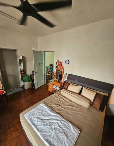 2-storey Terraced House for Sale in Taman Damansara Aliff (Tampoi) - Win Tan - Bedroom - PropertyGuru.com.my
