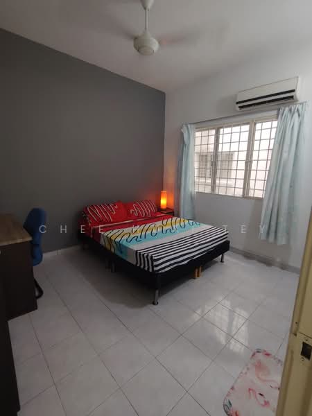 Apartment for Rent at Pangsapuri Sri Alpinia - Chee Huai Tey - Bedroom - PropertyGuru.com.my