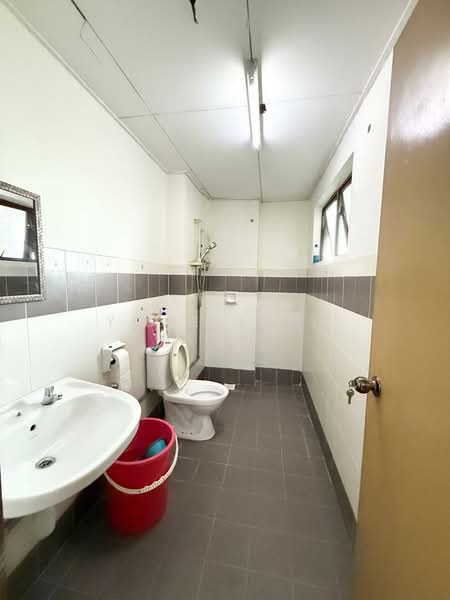Condominium for Sale at Koi Legian - Yoke Leng Sew - Bathroom - PropertyGuru.com.my