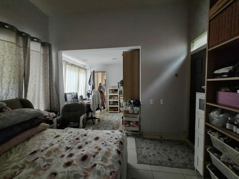 2-storey Terraced House for Sale in Bukit Jelutong (Shah Alam) - Lester Lee - Bedroom - PropertyGuru.com.my