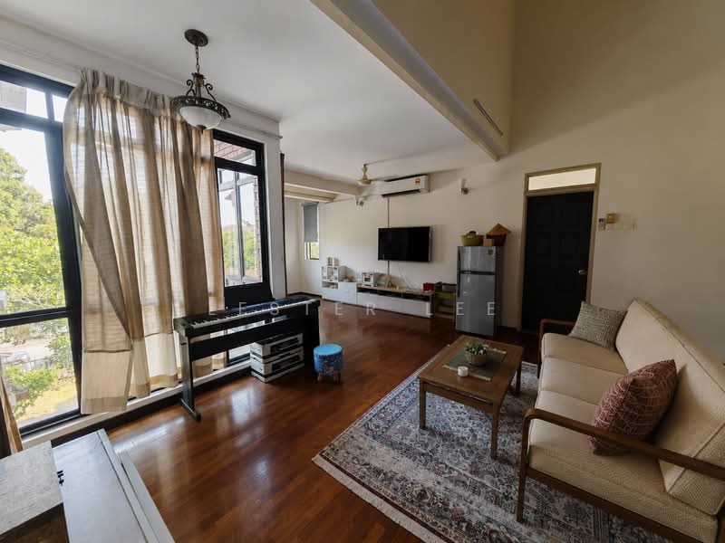 Rumah Teres 2-Tingkat untuk Dijual di Bukit Jelutong (Shah Alam) - Lester Lee - Living Room - PropertyGuru.com.my