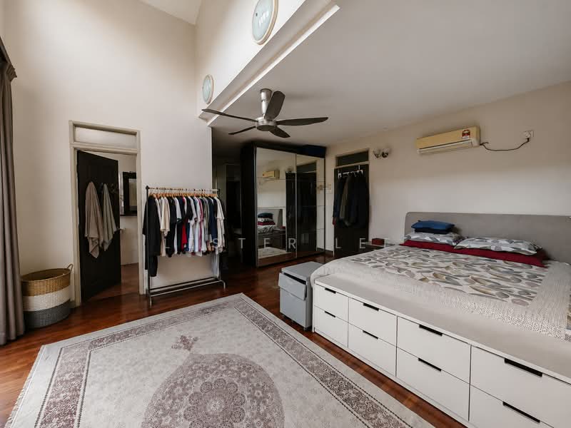 Rumah Teres 2-Tingkat untuk Dijual di Bukit Jelutong (Shah Alam) - Lester Lee - Bedroom - PropertyGuru.com.my